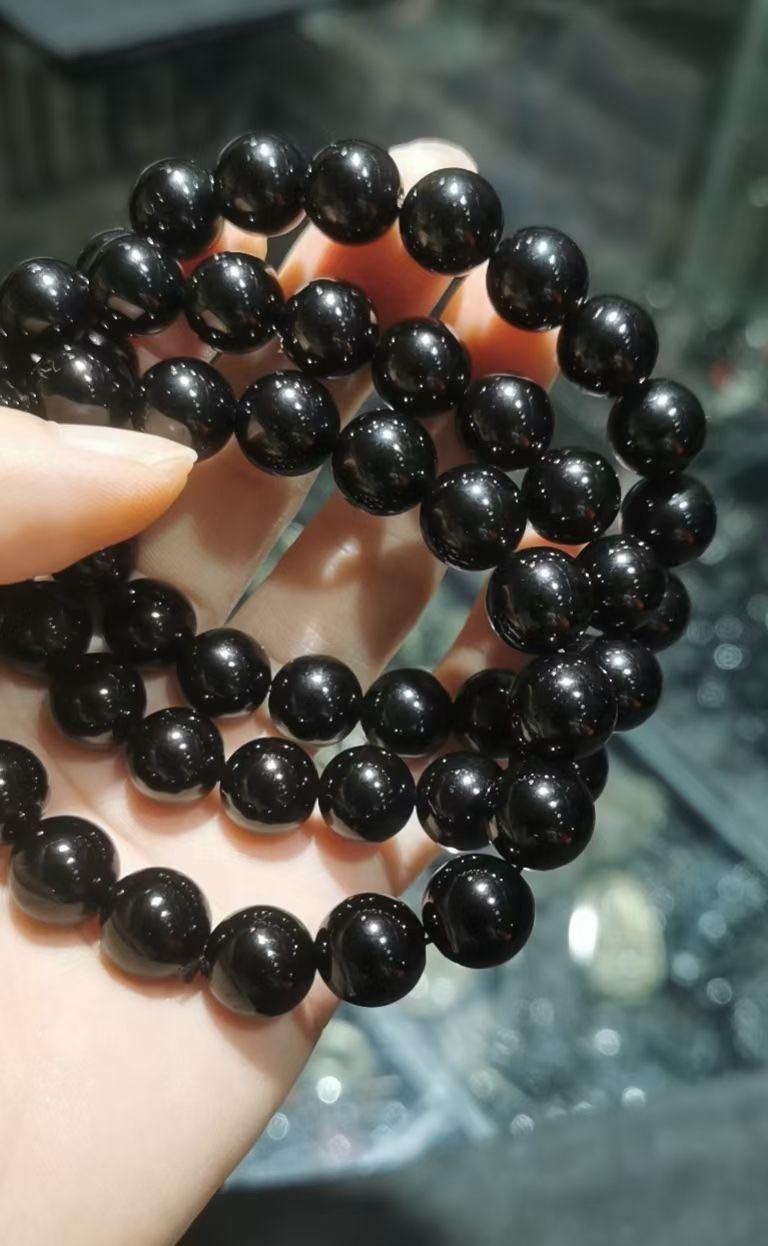 Black Obsidian 2